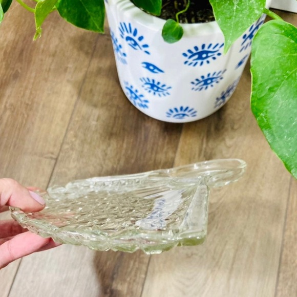 True Vintage Cut Glass Fan Jewelry Earring Necklace Trinket Collectible Tray - Picture 5 of 5